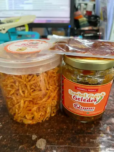 Kentang Korek Kriuk Jutek botol Netto 200gr