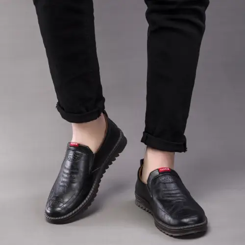 Leedoo Sepatu Slip On Pria Kulit PU Casual Sepatu Sneakers Running Shoes MC416