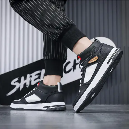 PANARYBODY QN238 Sepatu Pria Olahraga Sepatu Cowok Sepatu Putih Kerja Kuliah Kualitas Bagus Trendy Sepatu Cowok