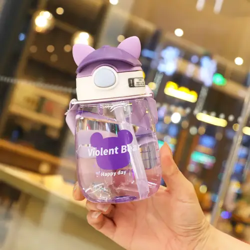 Botol Minum Anak 550ml + Tali Sedotan Xbd 2006