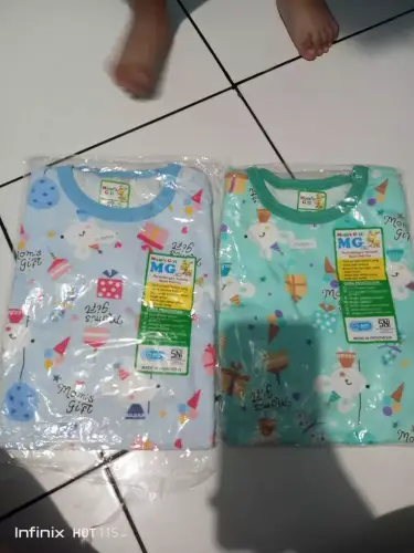 Setelan PENDEK Moms Gift ( 2-4 tahun ) Setelan Anak Cewe Cowo Piyama Warna Motif Kancing Pundak S15A